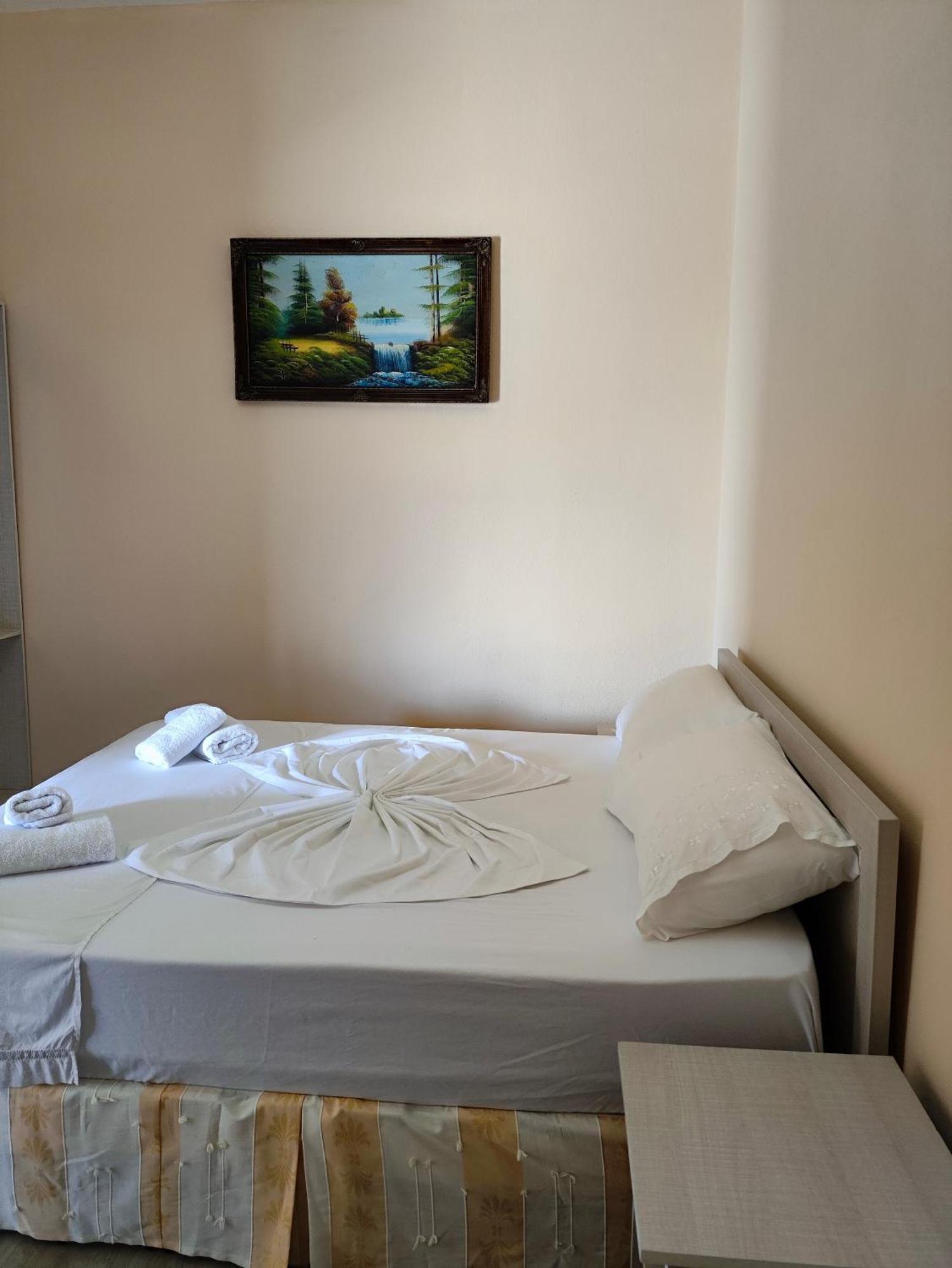 Nisajos Gjirokastra